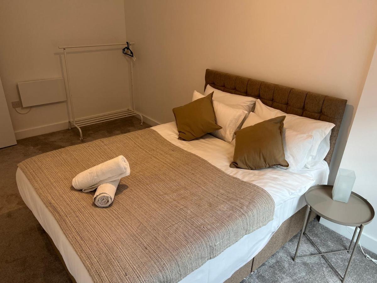 Crown X Chapel Apartments Manchester Eksteriør bilde